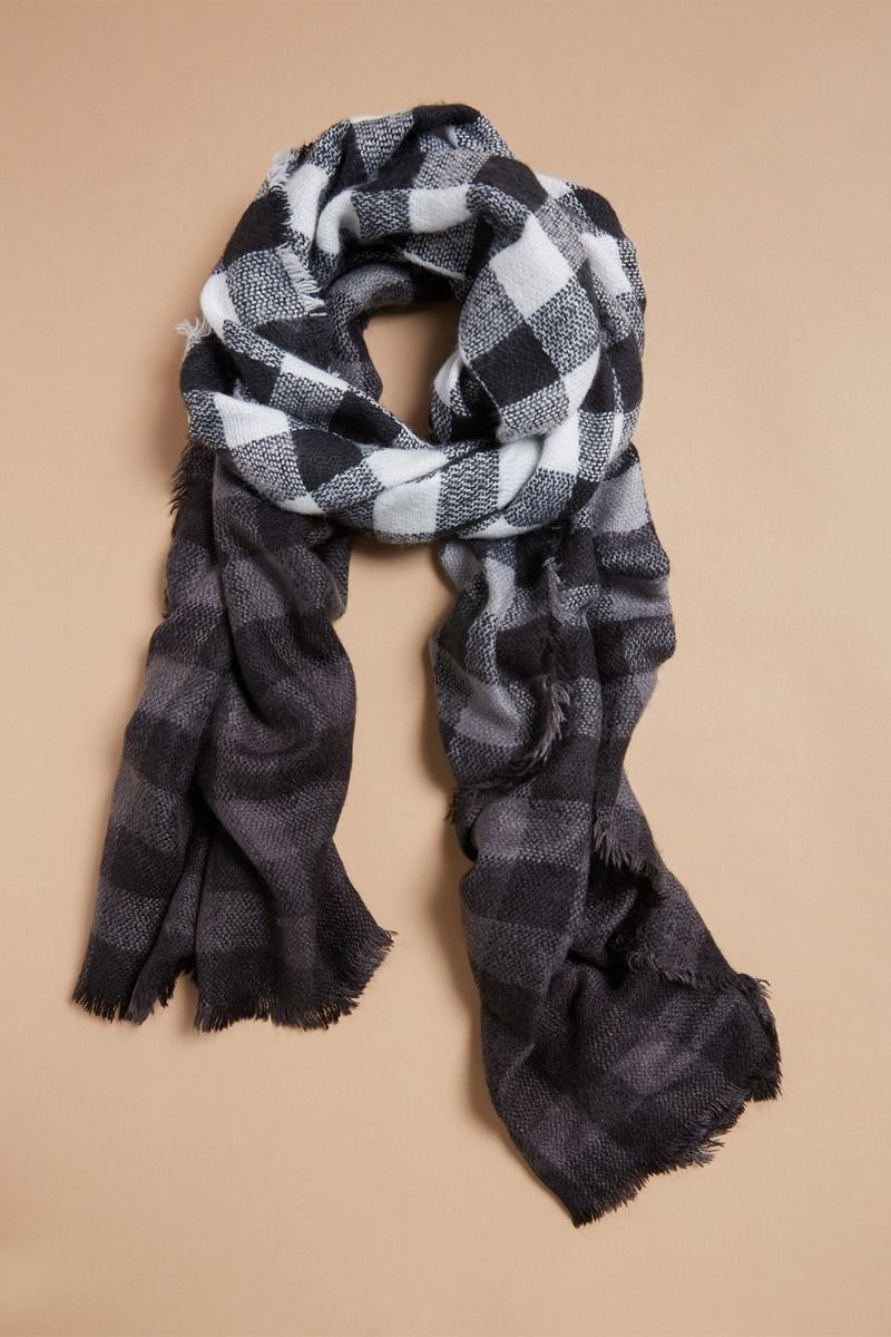 Black and white plaid scarf